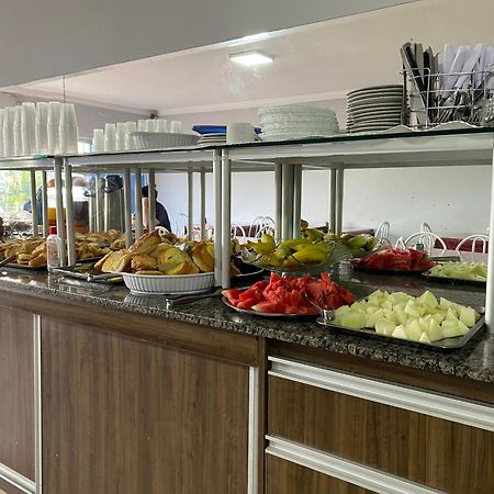 Nasser Hotel Aeroporto นูเคลโอบันเดรานชิ ภายนอก รูปภาพ